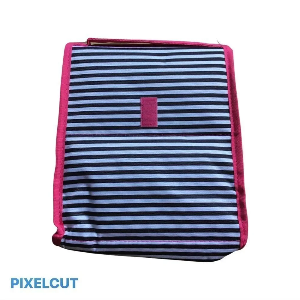 Packit freezable classic lunch box.